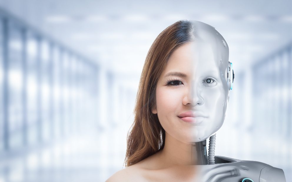 Hero – Cyborg Contact Center V2 combine bots and human agents
